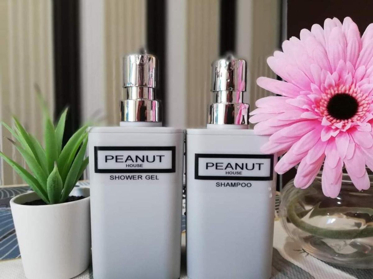 Peanut Butter Homestay - Trefoil Setia Alam Shah Alam Esterno foto